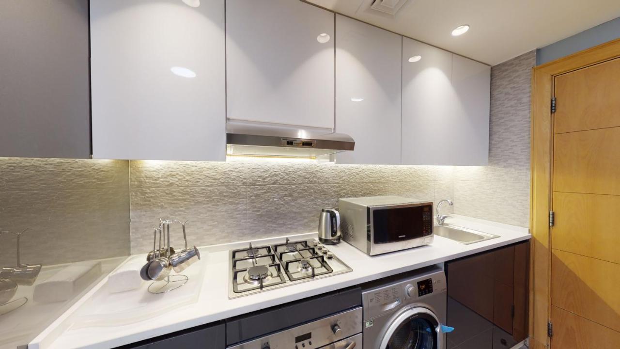 Al Fares Luxury Furnished Apartment-Damac Tower Esterno foto