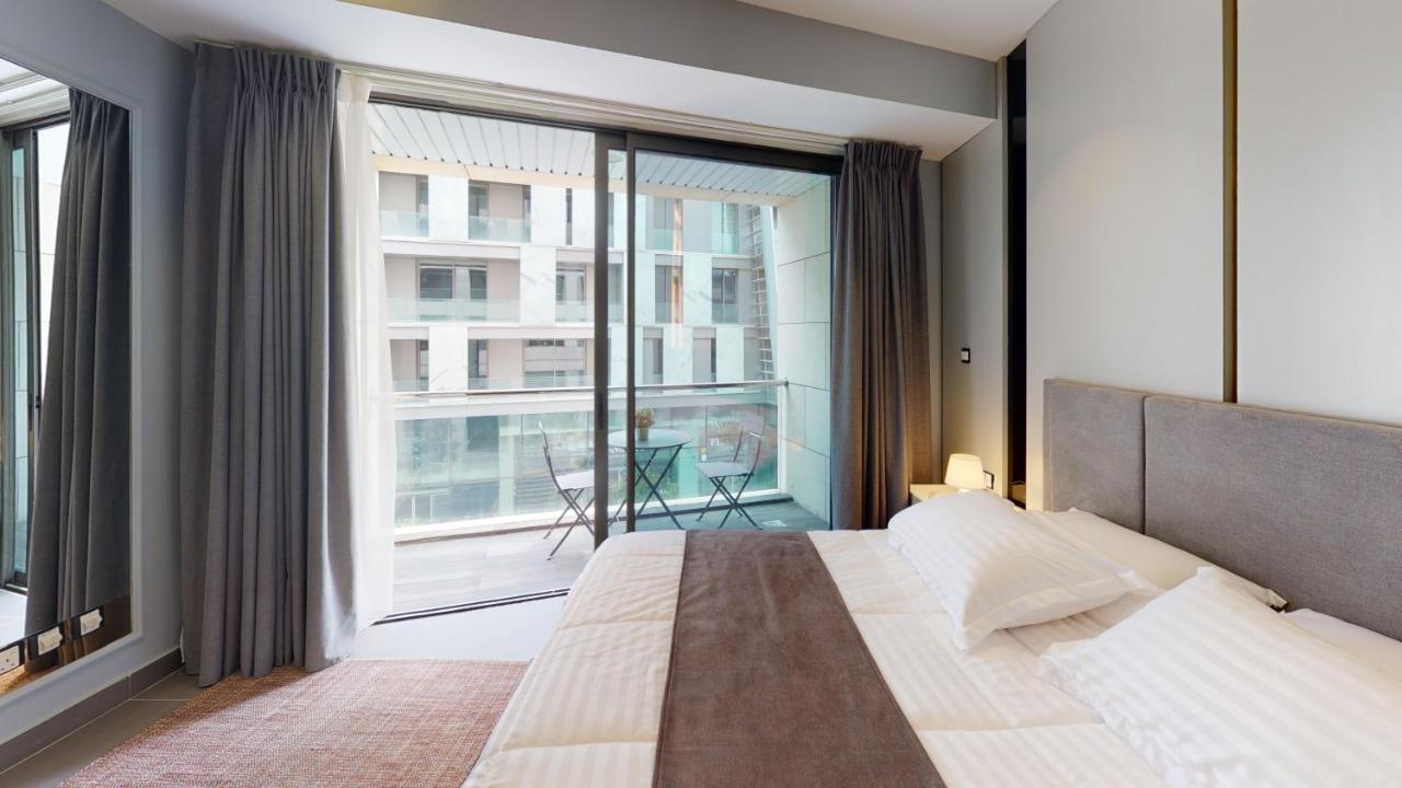 Al Fares Luxury Furnished Apartment-Damac Tower Esterno foto