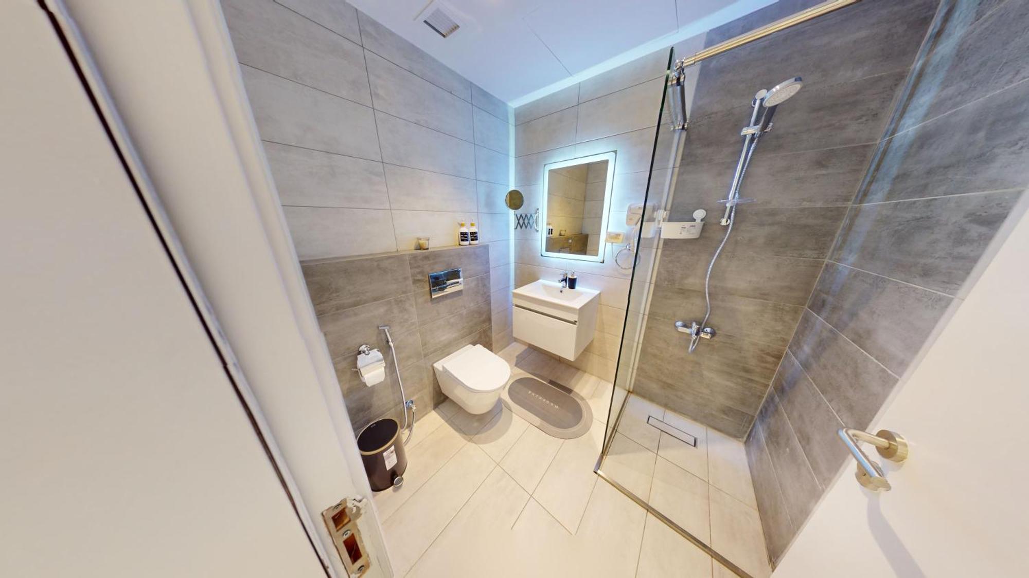 Al Fares Luxury Furnished Apartment-Damac Tower Esterno foto