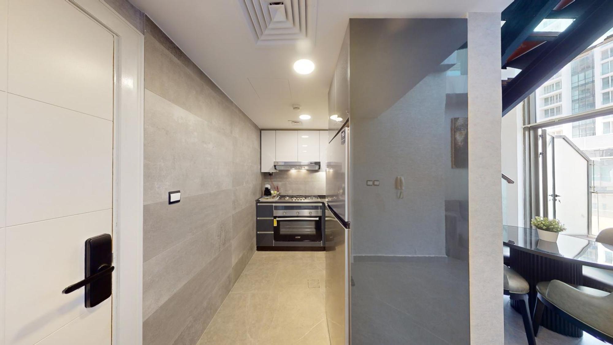 Al Fares Luxury Furnished Apartment-Damac Tower Esterno foto