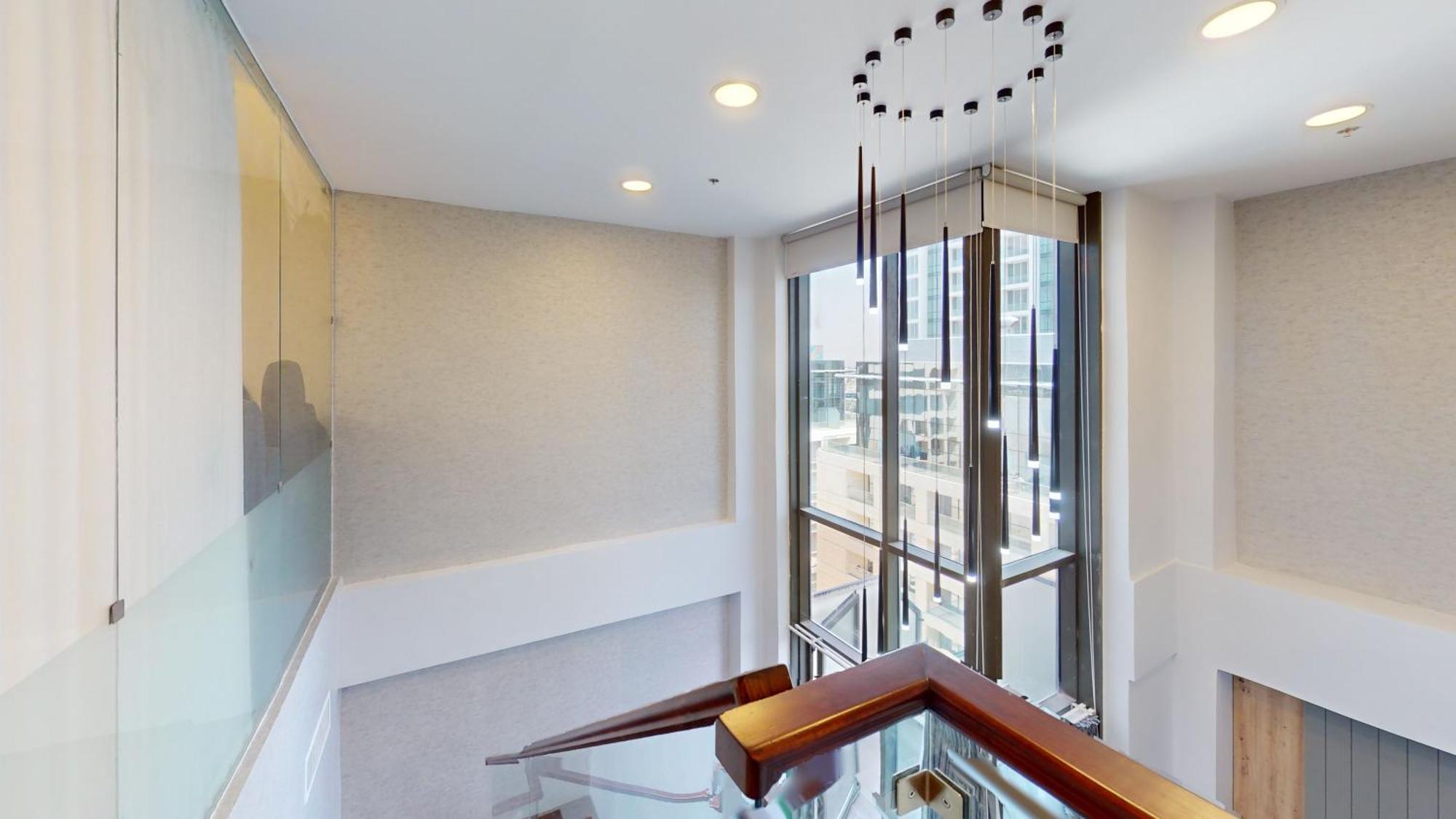 Al Fares Luxury Furnished Apartment-Damac Tower Esterno foto